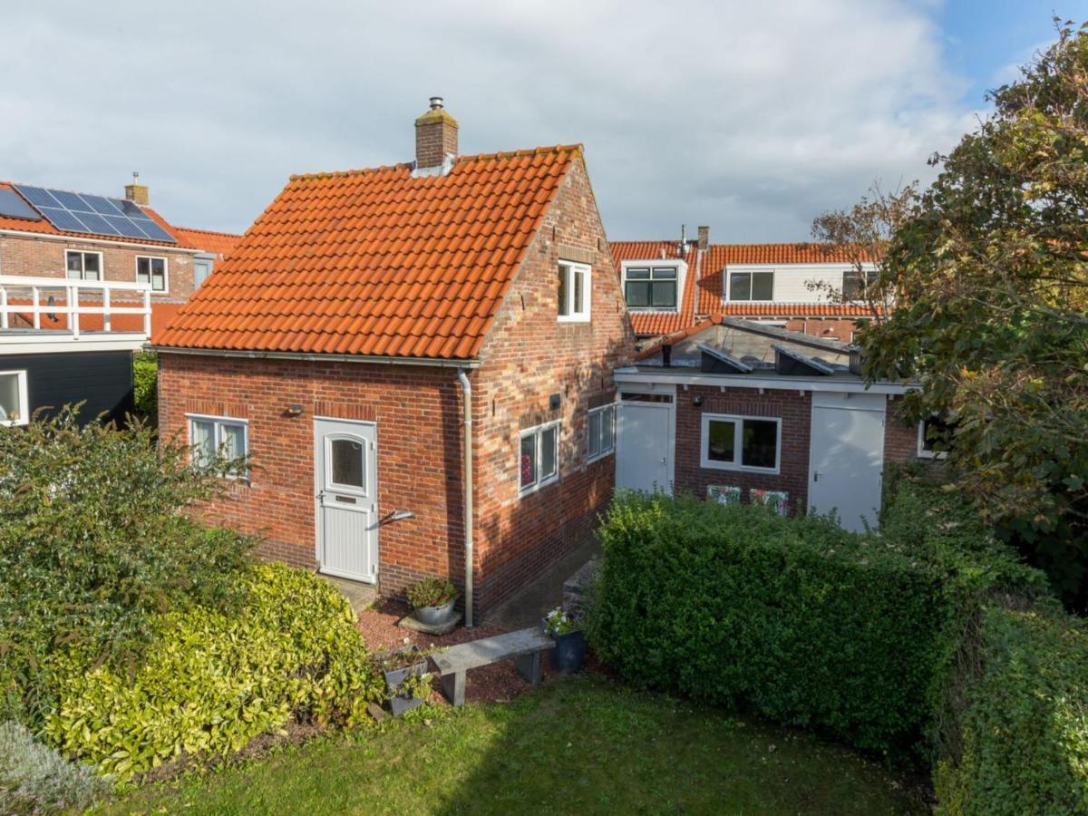 Quaint Holiday Home In Domburg With Terrace Kültér fotó