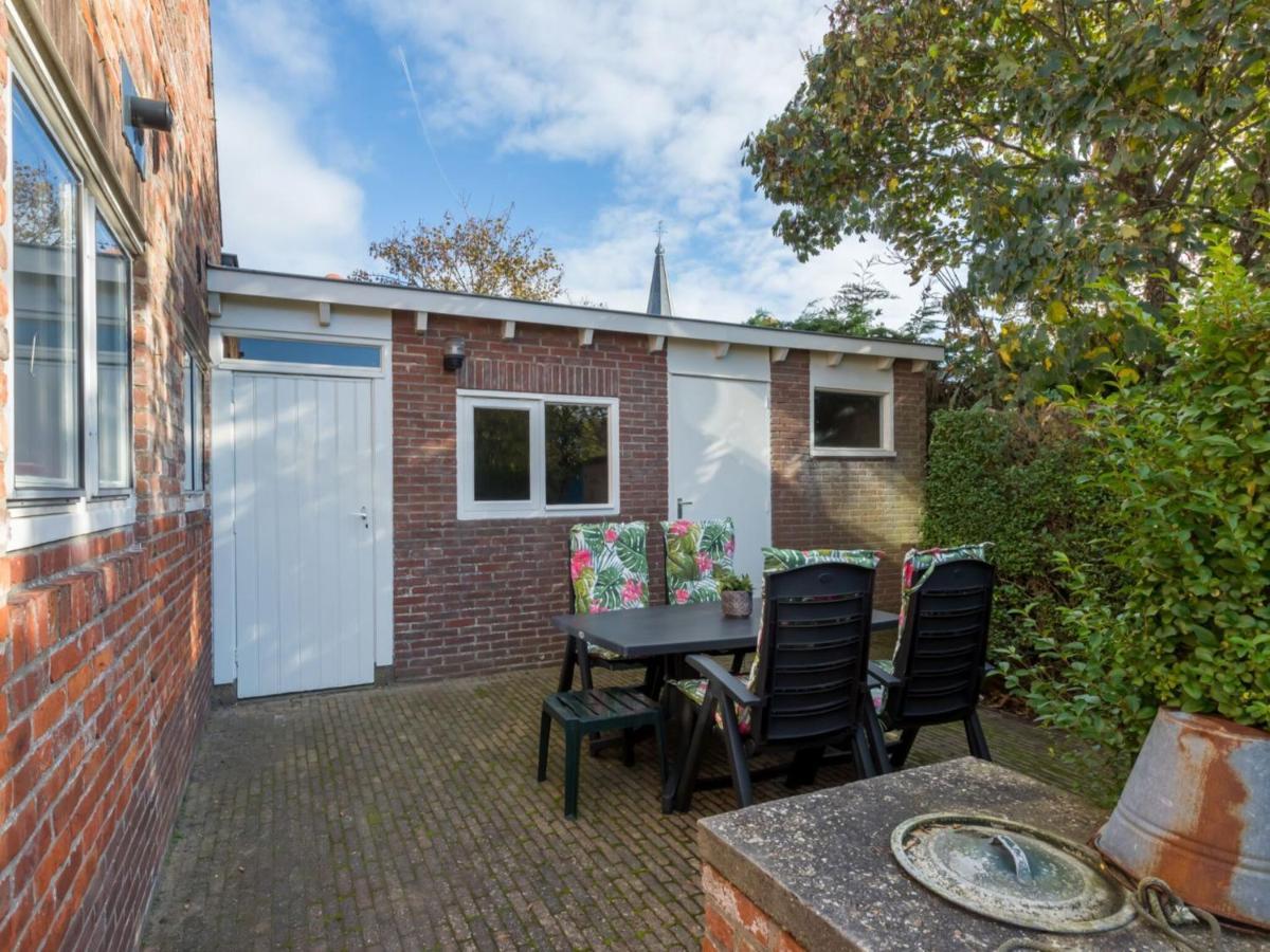 Quaint Holiday Home In Domburg With Terrace Kültér fotó